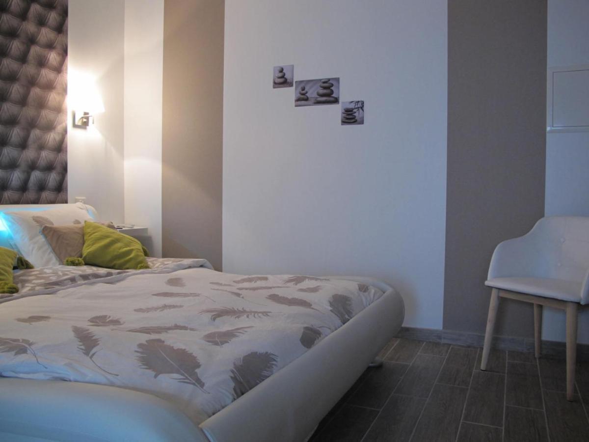 베르됭쉬르뫼즈 Les Victoriennes B&B 외부 사진