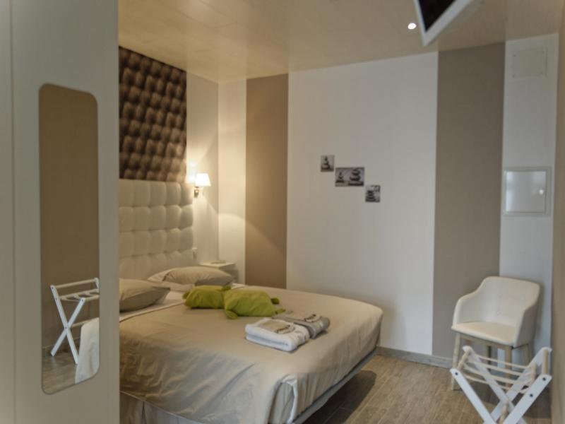 베르됭쉬르뫼즈 Les Victoriennes B&B 외부 사진